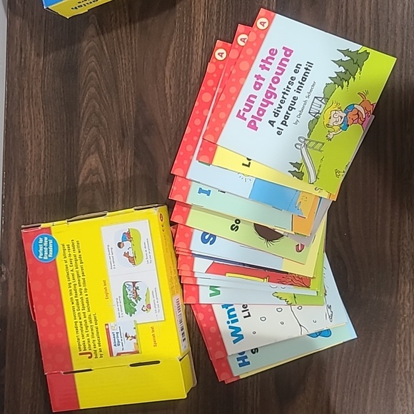 π Spanish to English First Little Readers Books Levels A, B, & C - 75 books π - Picture 3 of 7